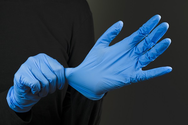 Know the Comparison of Latex and Nitrile Gloves